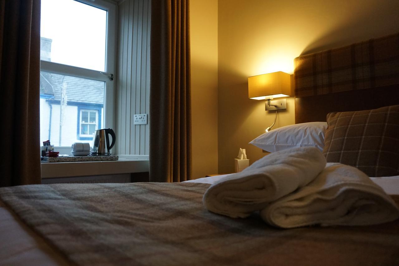 Lochside Hotel Bowmore Esterno foto
