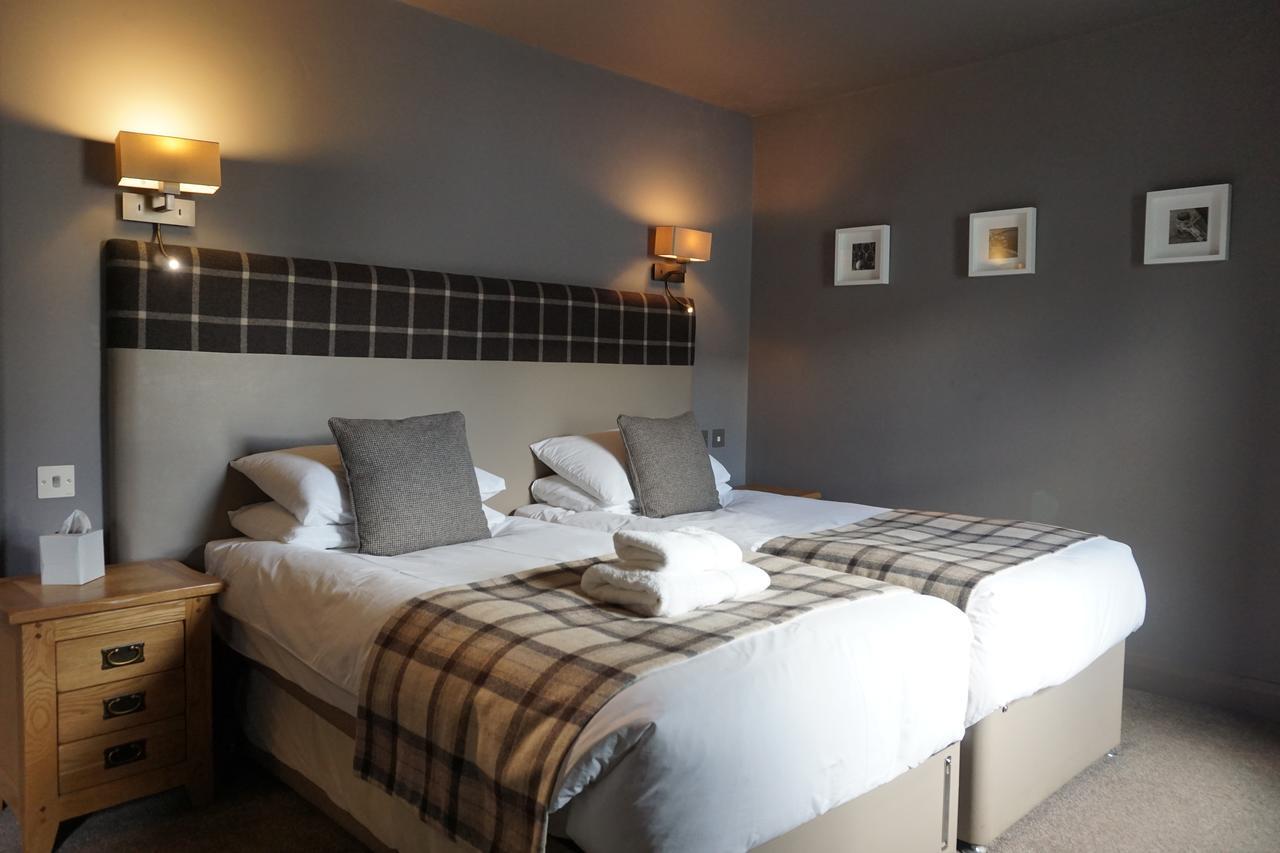 Lochside Hotel Bowmore Esterno foto