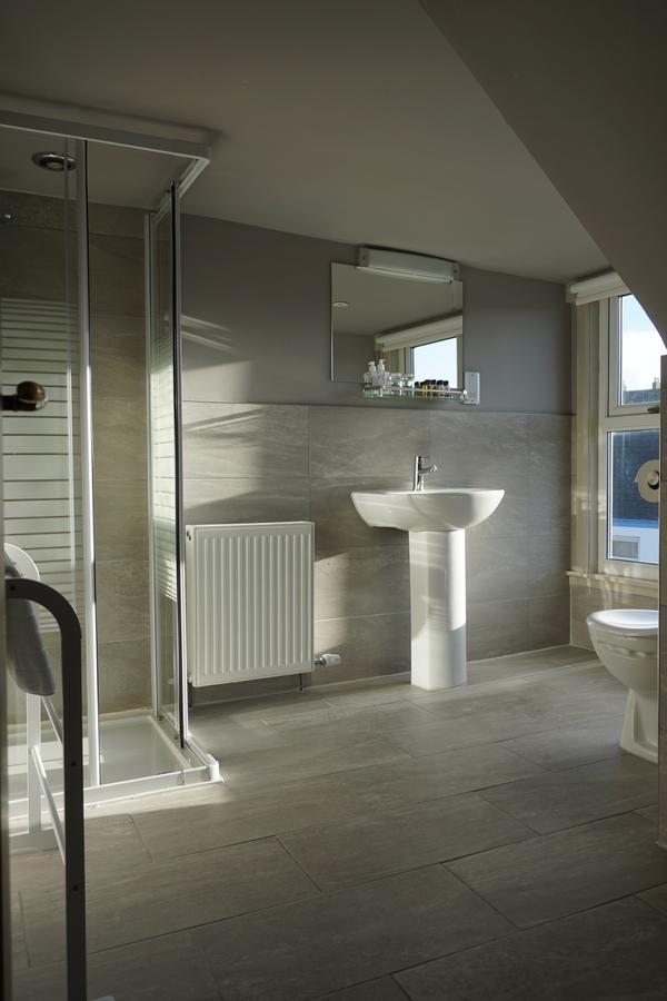 Lochside Hotel Bowmore Esterno foto