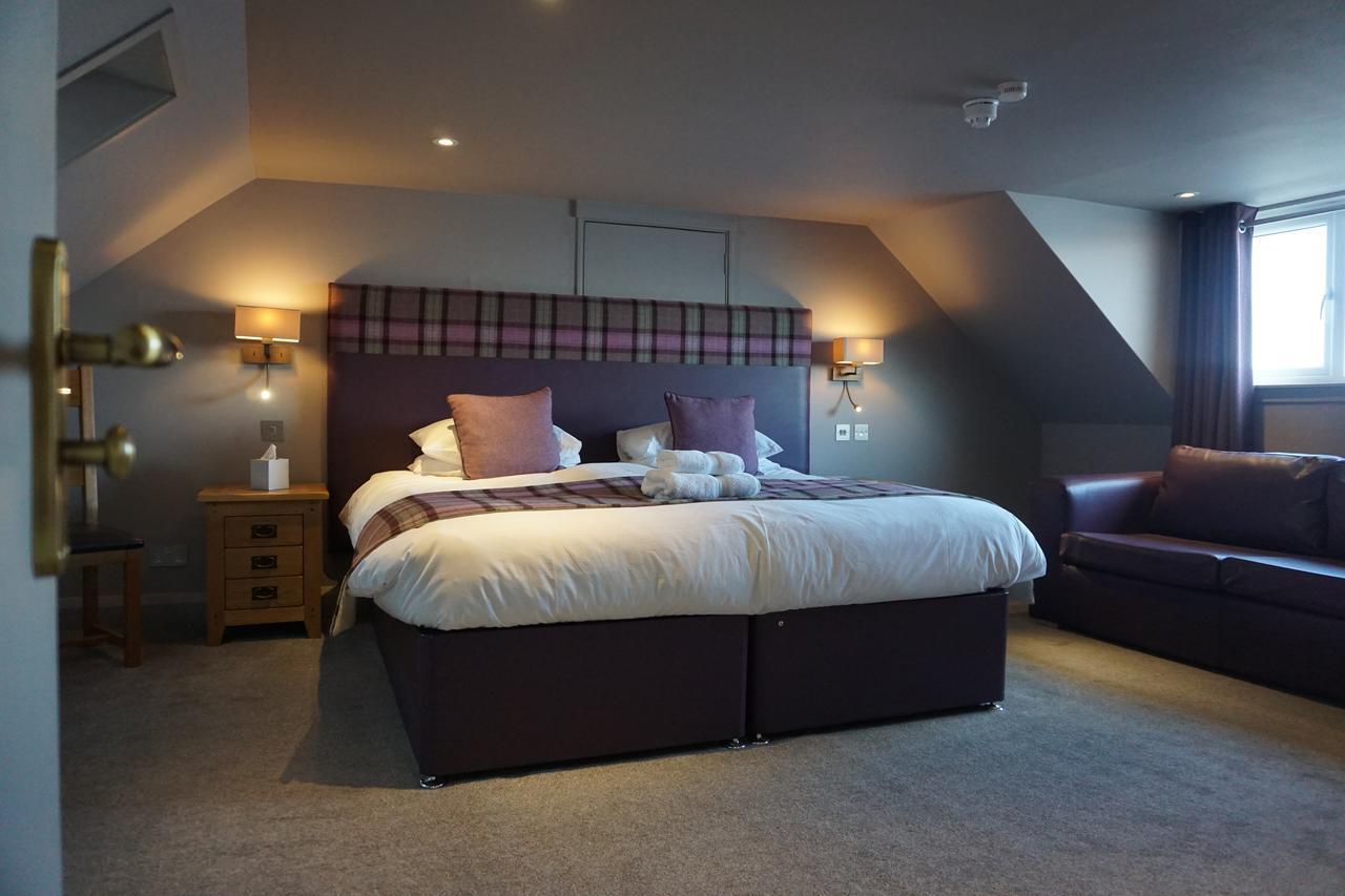 Lochside Hotel Bowmore Esterno foto