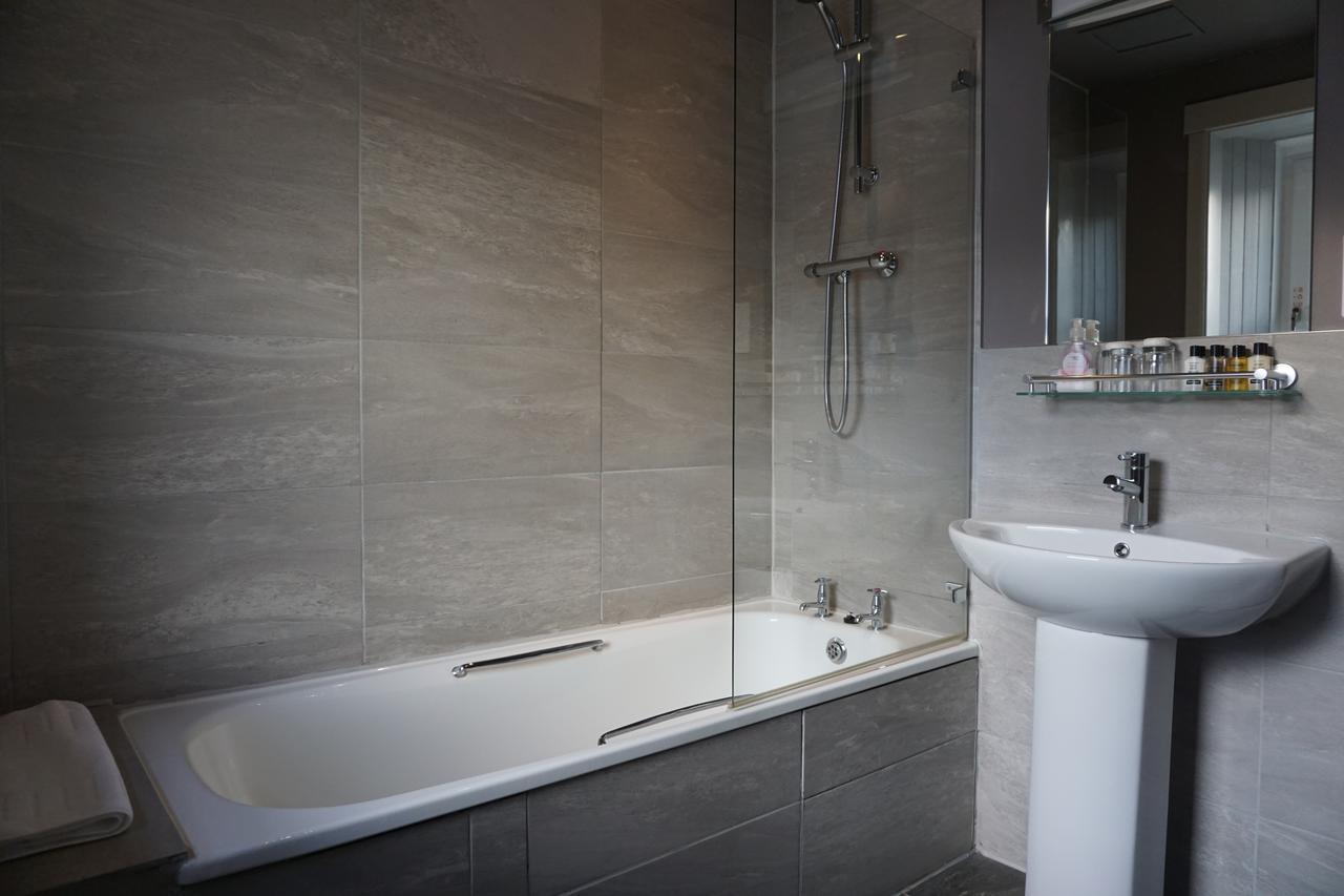 Lochside Hotel Bowmore Esterno foto